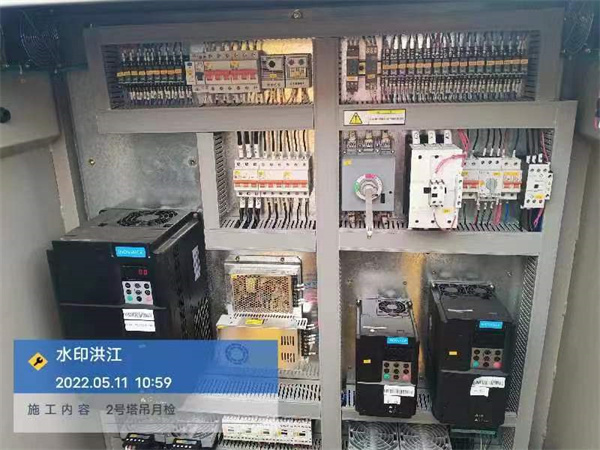 水映洪江項目-塔吊、電梯月檢